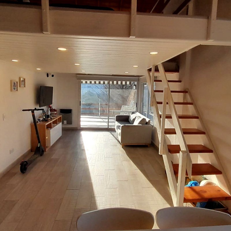 Living con escalera Cissab